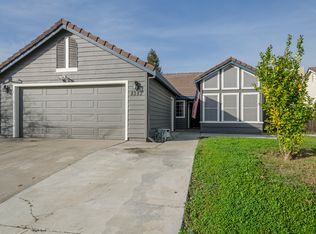8383 Wheatland Dr, Sacramento, CA 95828