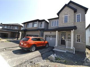 286 Turnbuckle Cres, Ottawa, ON K2J 7B7