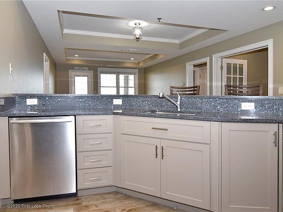 5th image of 71 Starboard Dr Unit 250