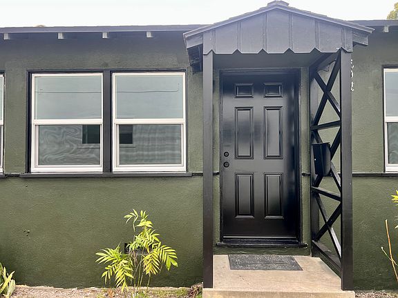 2nd image of 1305 Venice Blvd #1/2