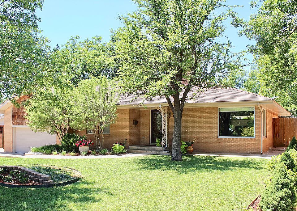 1st image of 2304 Teckla Blvd