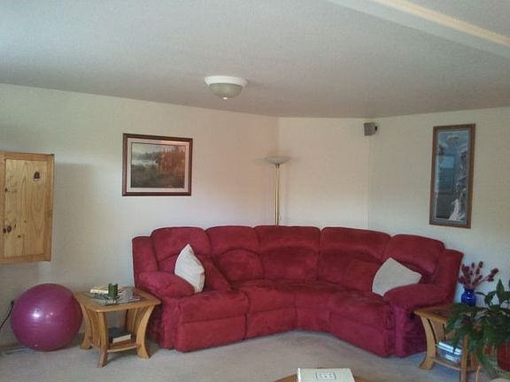 Large Living Room w/ FPL