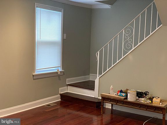 4th image of 2217 48th St