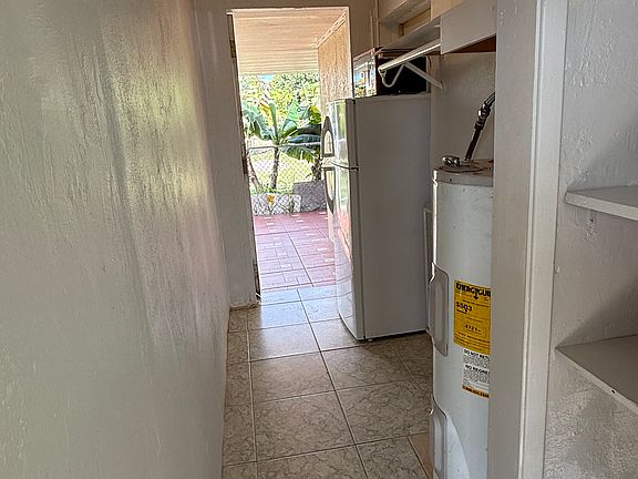 5th image of 63 Avenue Coral Way