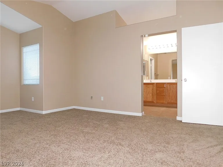 5275 Railroad River Ave — Photo 29