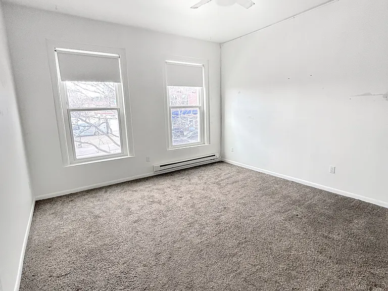 240 Main St #3A — Photo 1