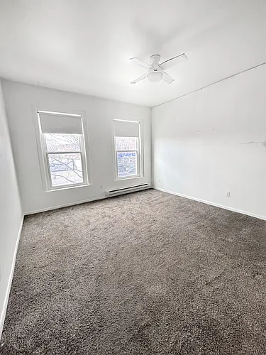 240 Main St #3A Photo 1