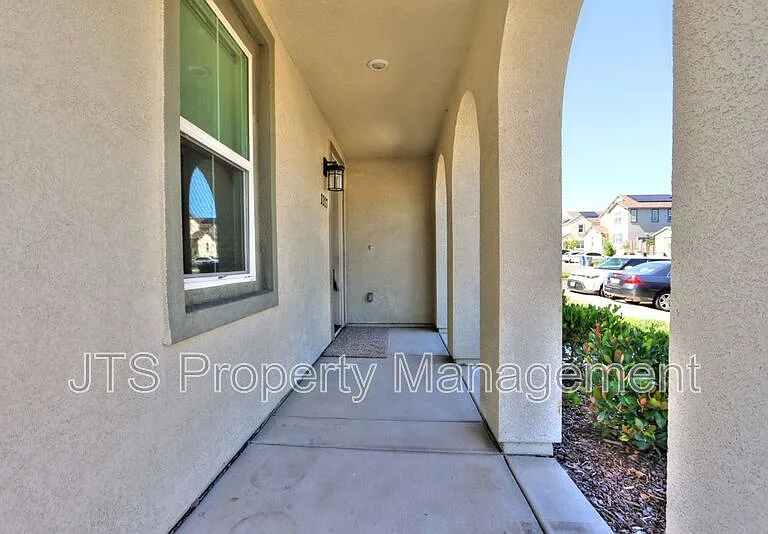 3217 Sunny Gate Ln — Photo 8
