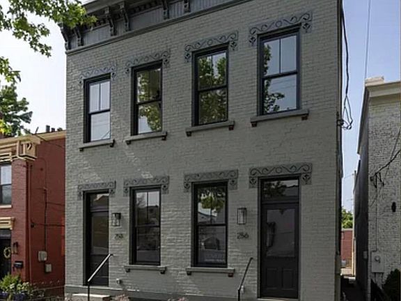 3rd image of 256 W 8th St