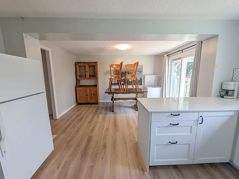 105 Tupper Dr — Photo 10