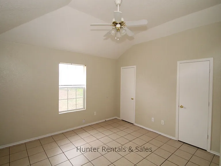 4504D Jeff Scott Dr — Photo 1