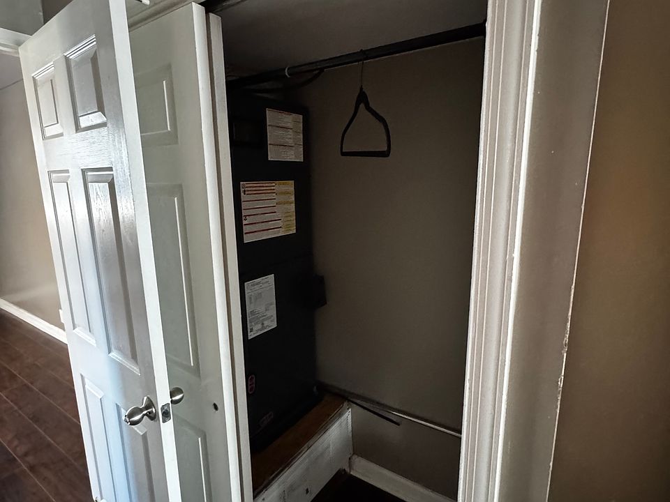 1st image of 6415 Vine St #1