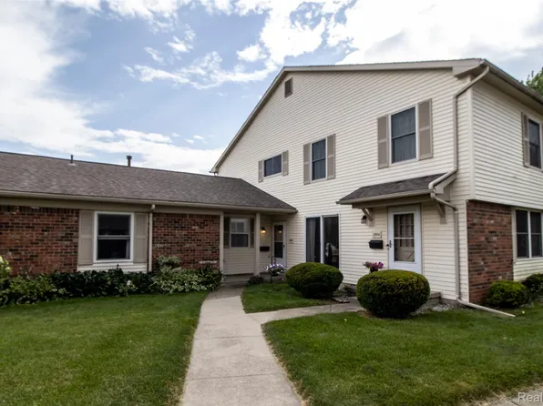 12036 Juniper Way, Grand Blanc, MI 48439