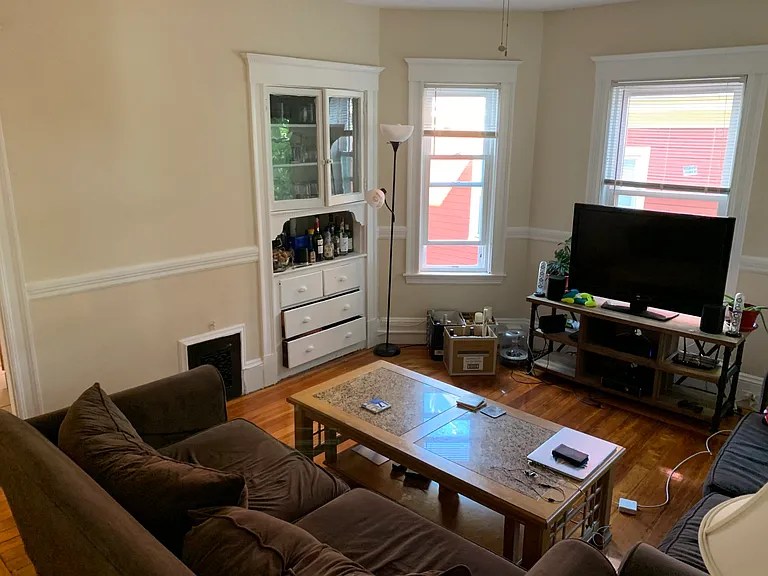 1081 Broadway #2A — Photo 17