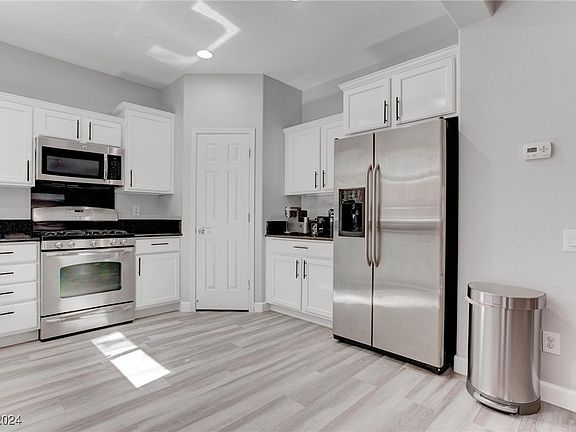 5th image of 6851 Quindio St