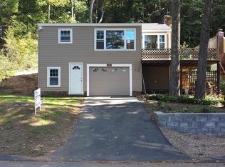 17 Collette Dr, Holland, MA 01521