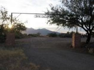3491 W Calle Dos, Green Valley, AZ 85622
