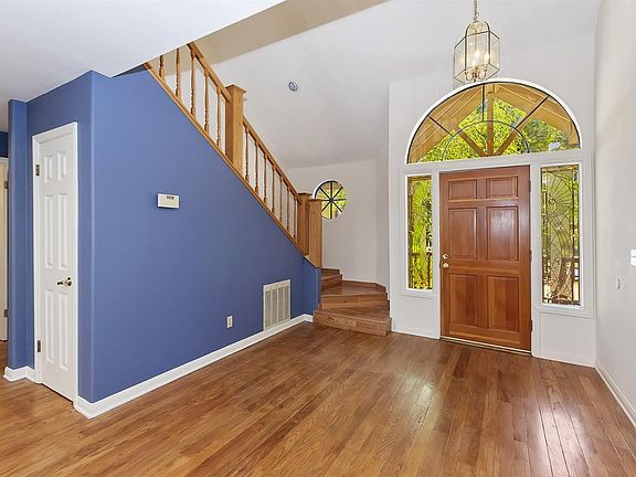 2nd image of 27162 Peninsula Dr