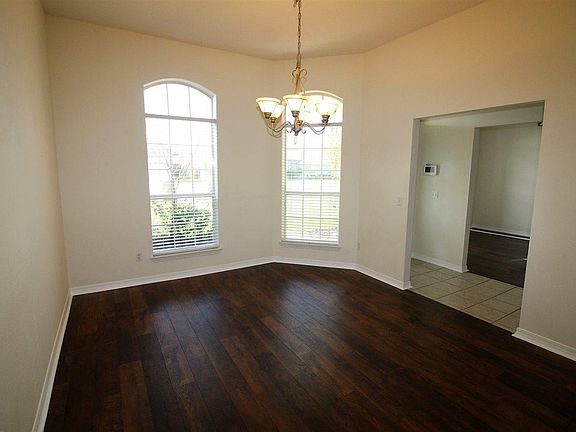 5th image of 9142 Daytona Dr