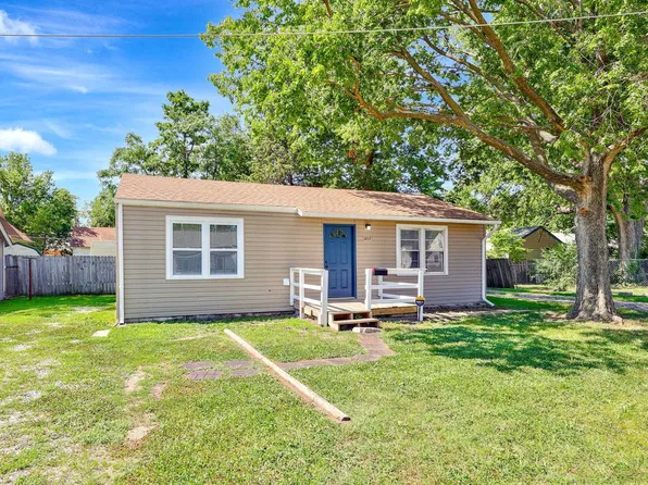 1217 E Boston St, Wichita, KS 67211