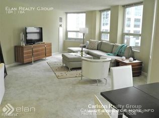 619 N Wabash Ave, Chicago, IL 60611