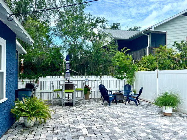 214 Alma Ct, New Smyrna Beach, FL 32168