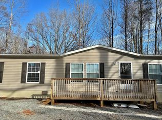 1452 White House Rd, Moneta, VA 24121