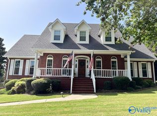 122 Spinnaker Cir, Madison, AL 35758
