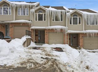 10 A Hainer St, Saint Catharines, ON L2S 1M4