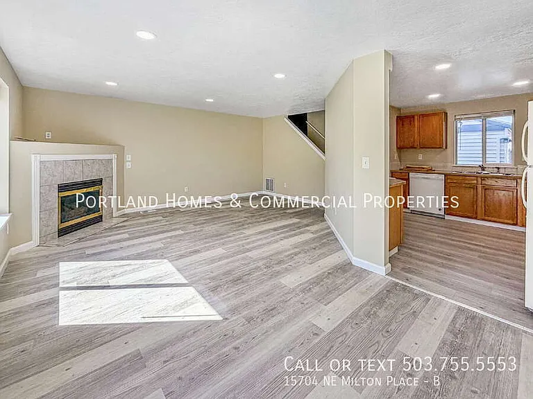 15704 NE Milton Pl #B — Photo 4