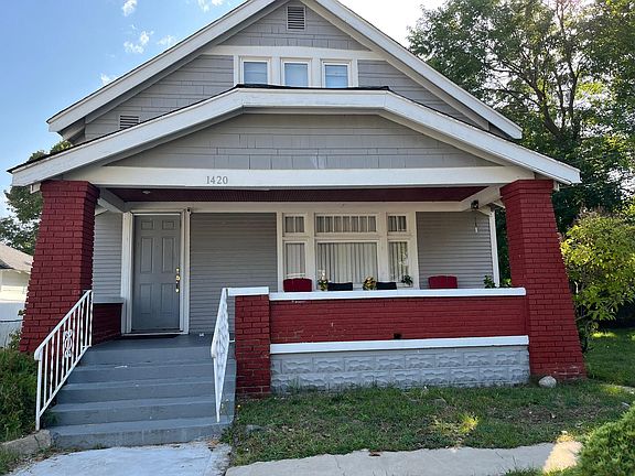 2nd image of 1420 Marshall Ave SE