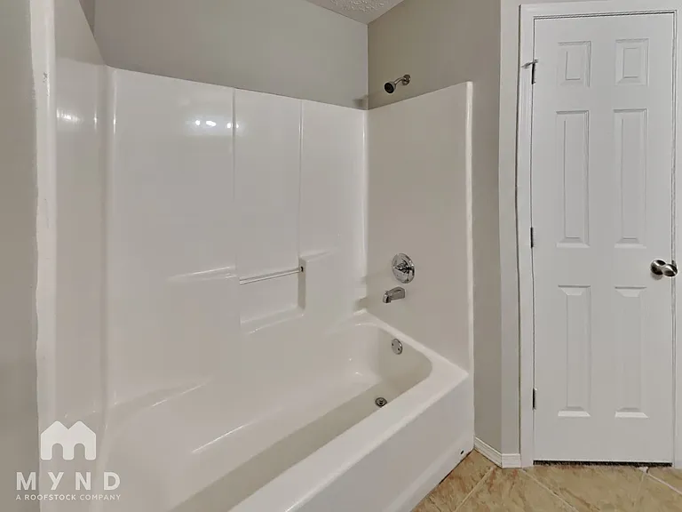 1241 S Rome Ave — Photo 13