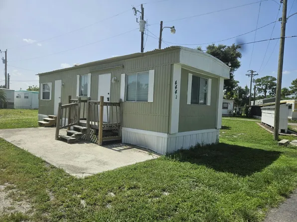 4440 Mailbox Ave #149, North Fort Myers, FL 33903