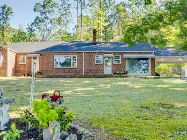 100 Cross St, Erwin, TN 37650