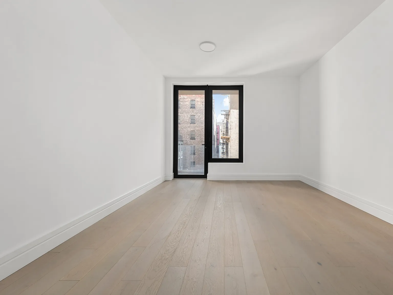165 Lexington Avenue — Photo 4