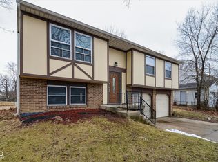 10419 E Mercury Dr, Indianapolis, IN