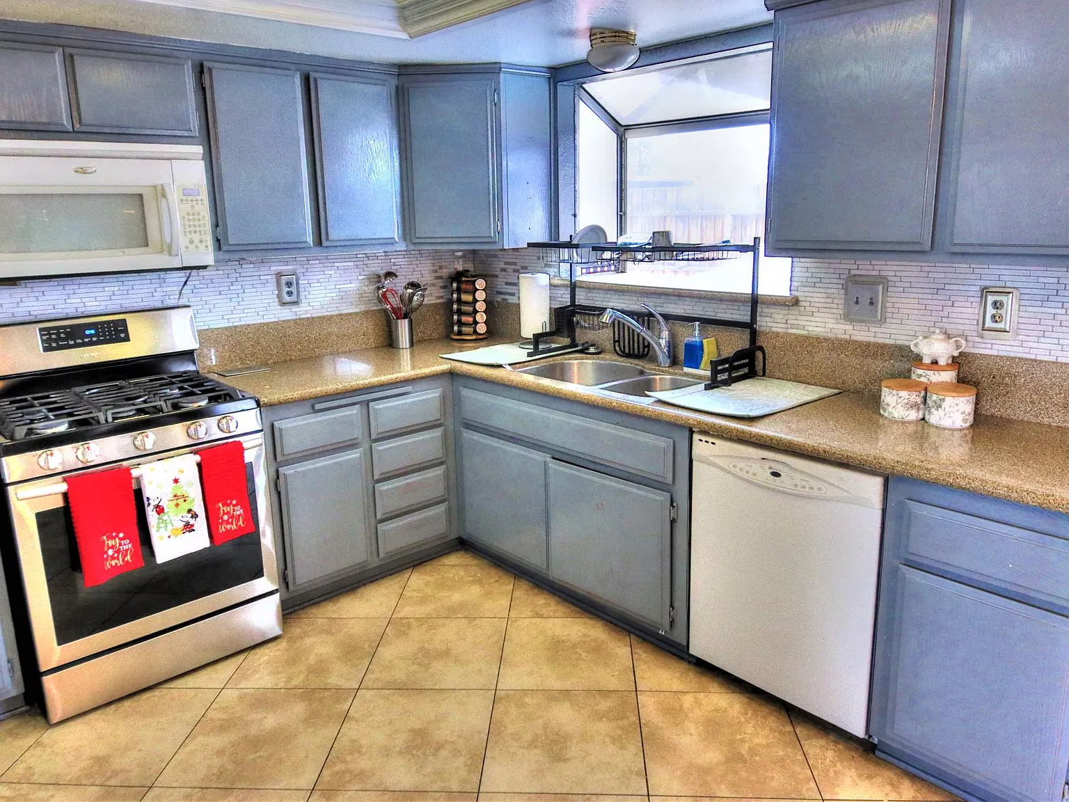 22133 Cholena Rd — Photo 3