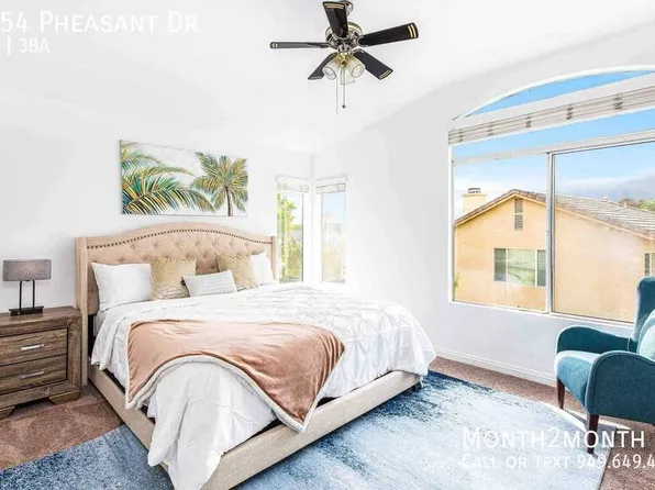 5554 Pheasant Dr, Fontana, CA 92336
