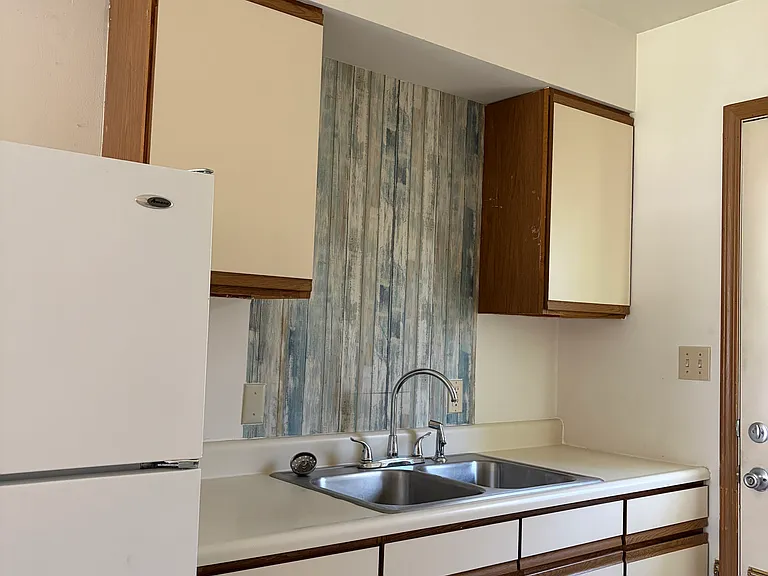 1006 E Griggs St #D — Photo 1