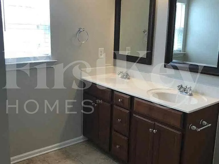12204 Palomar Dr — Photo 10