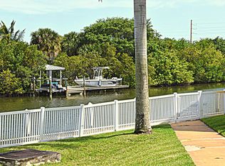 250 N Banana River Dr APT H9, Merritt Island, FL 32952