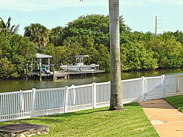 250 N Banana River Dr APT H9, Merritt Island, FL 32952