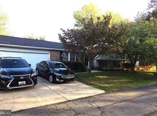 13012 New Austin Ct, Herndon, VA 20171