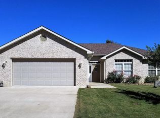 621 McNeal Ln, Fulton, MO 65251