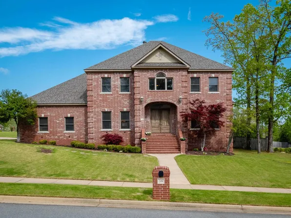 208 Sezanne Dr, Little Rock, AR 72223