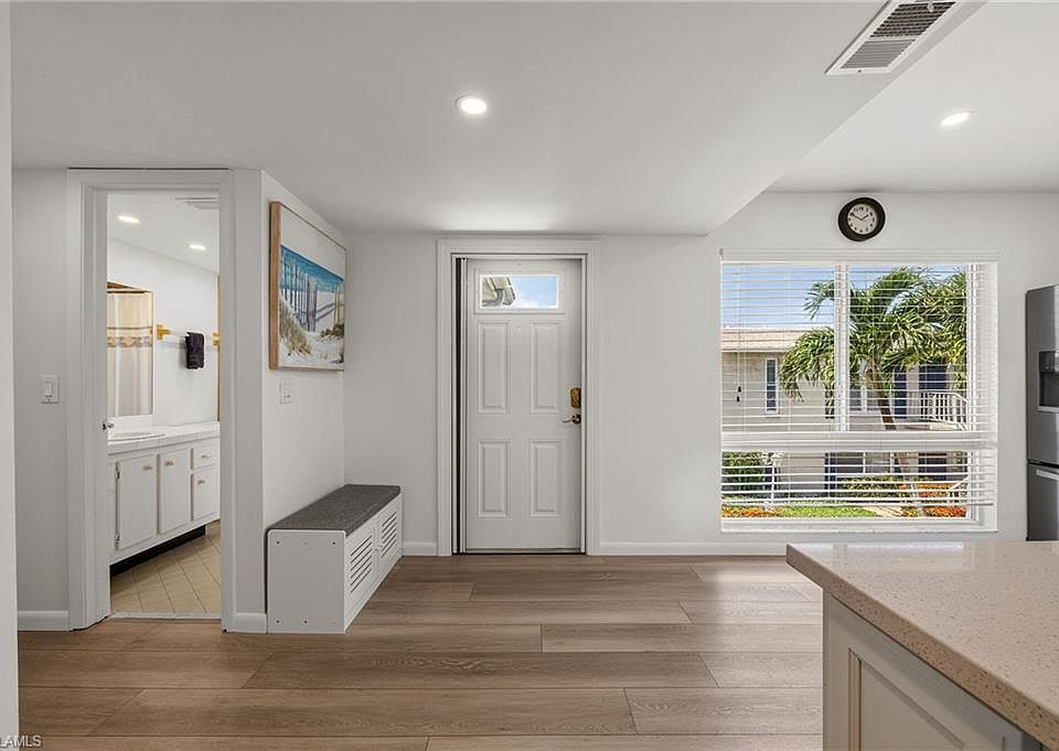 1st image of 195 PEPPERMINT LN #2
