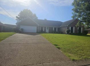 203 Rooker Dr, Jackson, TN 38305