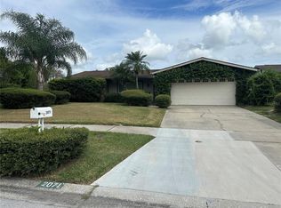 2071 Butternut Cir E, Clearwater, FL 33763