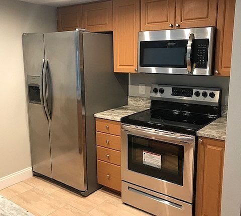 5th image of 5182 Lazy Oaks Dr