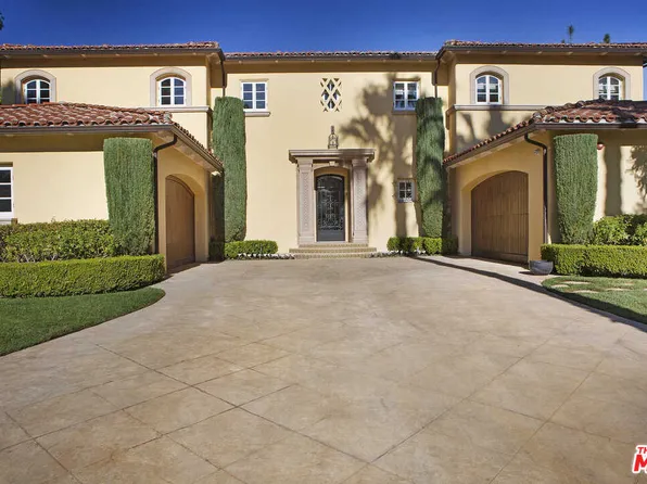5011 Serena Cir, Tarzana, CA 91356